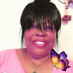 Meet your Posher, Lizzie